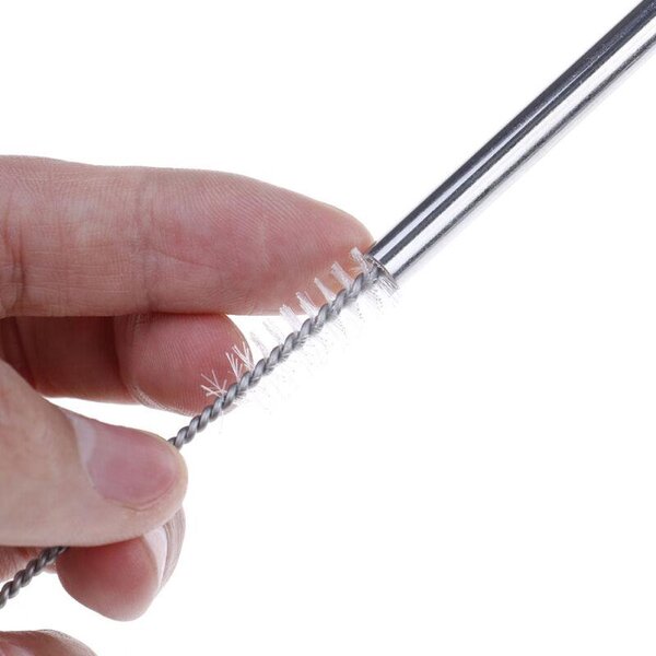 Postavite 8 inox metalnih slamki za višestruku upotrebu + 2x četkicu