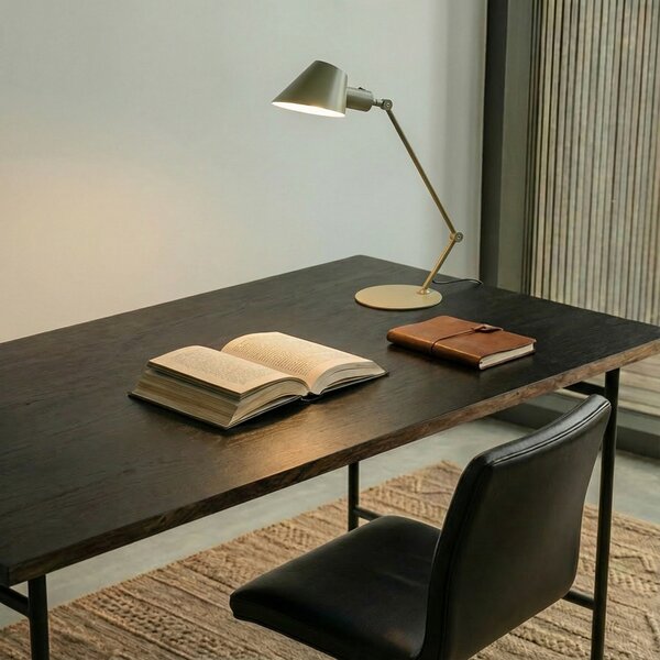 Lindby stolna lampa Corali, svijetlo zelena, metal, visina 64cm, Zelena, Dnevni boravak/blagovaonica, Metal