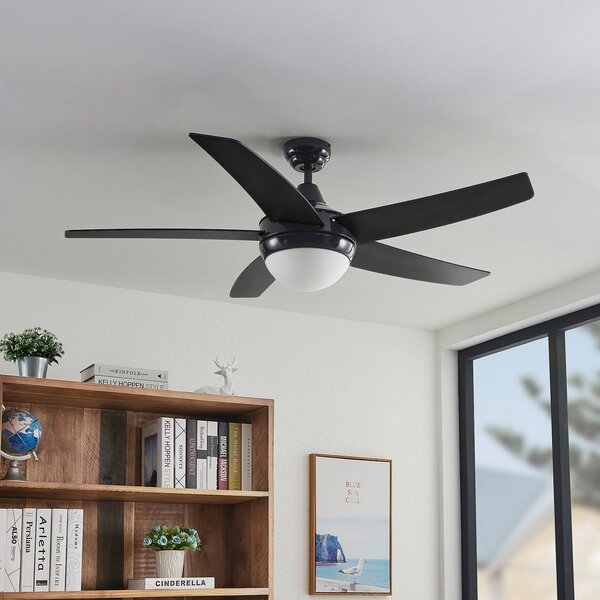 Lindby stropni ventilator sa svjetlom Auraya, tihi, crni, Crno, Dnevni boravak/blagovaonica, Metal