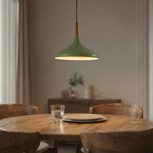 ROYALTECH Viseća lampa Chris, mint zelena/bijela, Ø 35 cm, metal, drveni detalj, prigušiva, Zelena, Dnevni boravak/blagovaonica, Metal