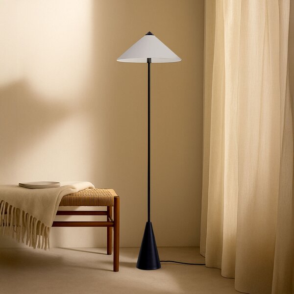 Lindby Norvik podna lampa, visina 150 cm, crna/siva, metalna, Crno, Dnevni boravak/blagovaonica, Metal
