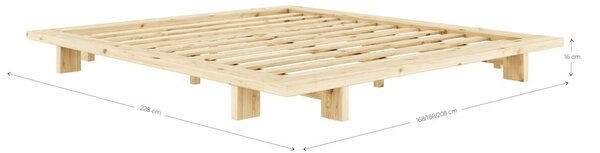 Crni bračni krevet od borovine sa letvicom 140x200 cm Japan - Karup Design
