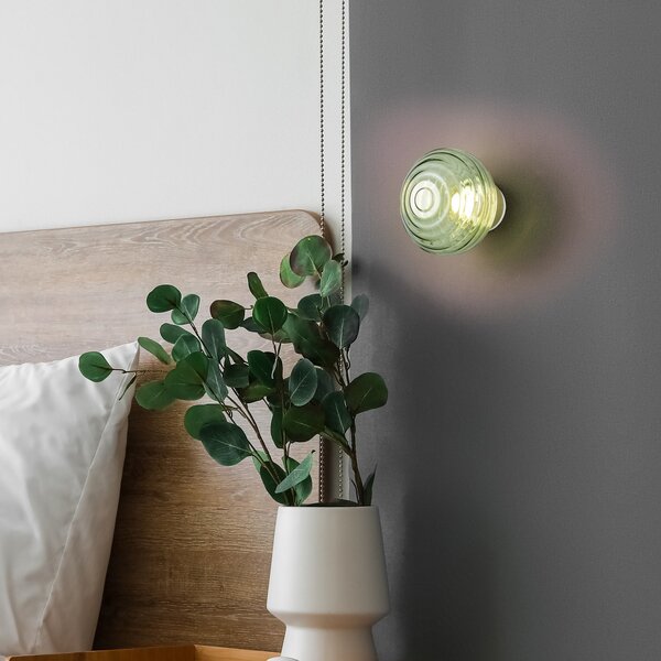 Reality Leuchten LED zidna svjetiljka na baterije Earl, mesing/zelena, staklo, Ø 15,5 cm, prigušiva, Zelena, Dnevni boravak/blagovaonica, Metal