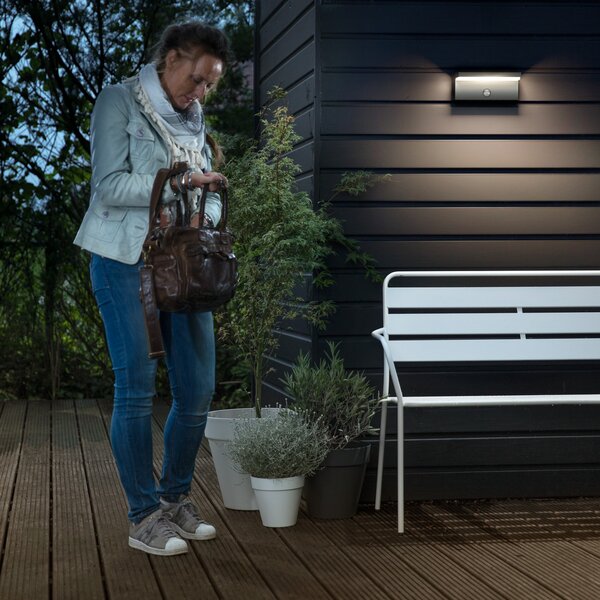 Philips LED vanjska zidna svjetiljka Bustan, pakiranje od 2 komada, senzor 2700K, Sivo, Aluminij, Zidni kvadrat