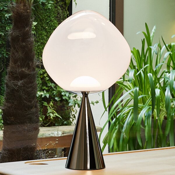 Tom Dixon LED stolna lampa Melt Cone Fat, opal/srebrna, 47 cm, prigušiva, Metalik, Dnevni boravak/blagovaonica, Plastika