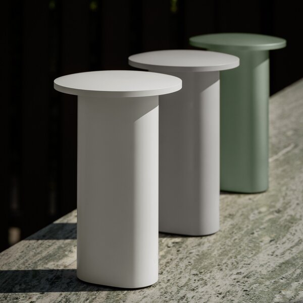 FRITZ HANSEN Fritz Hansen Solae LED stolna lampa na baterije, bijela, aluminijska, IP44, prigušiva, Bijela, Dnevni boravak/blagovaonica, Aluminij