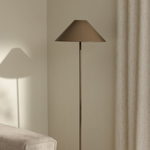 Globen Lighting Cannes podna lampa, smeđa, metalna, 140 cm, Smeđa / hrđa, Dnevni boravak/blagovaonica, Metal