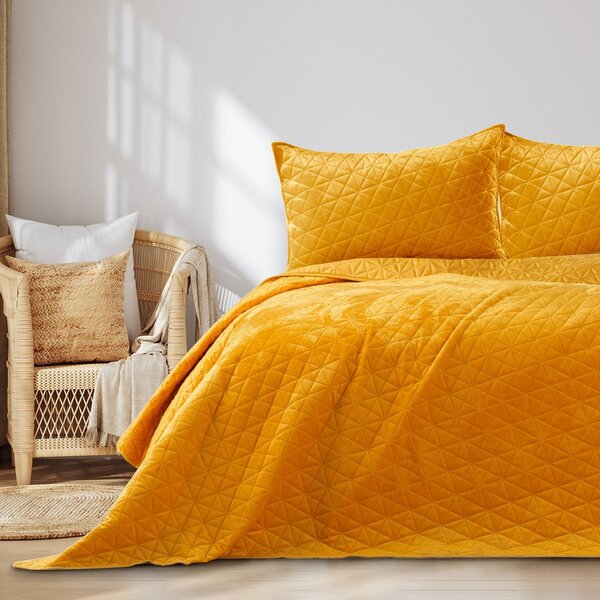 Žuti prošiven prekrivač od samta 240x260 cm Laila – Restilo