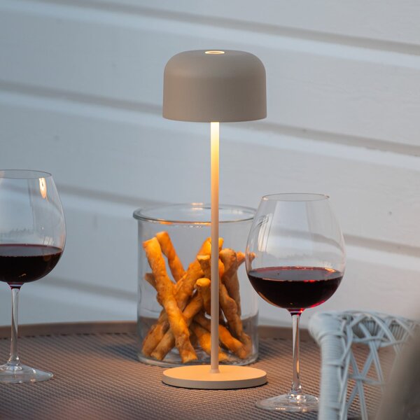 Konstsmide Lille LED punjiva stolna lampa, visina 36 cm, boja pijeska, IP54, USB, prigušiva, Bež, Dnevni boravak/blagovaonica, Aluminij