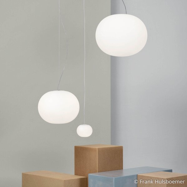 FLOS Glo-Ball - sferna viseća svjetiljka 33 cm, prigušiva, Bijela, Dnevni boravak/blagovaonica, Staklo, Metak