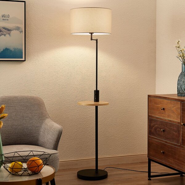 Lindby podna lampa Zinia, crna, polica, USB port, Crno, Dnevni boravak/blagovaonica, Metal