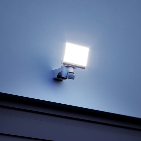 STEINEL XLED Home 2 S senzorski vanjski reflektor, bijeli, IP44, Bijela, Plastika