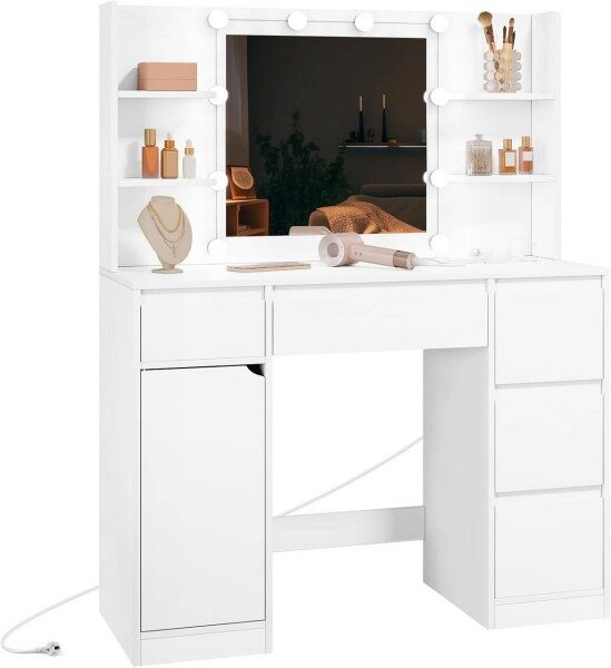 Toaletni stol s osvjetljenjem i utičnicom