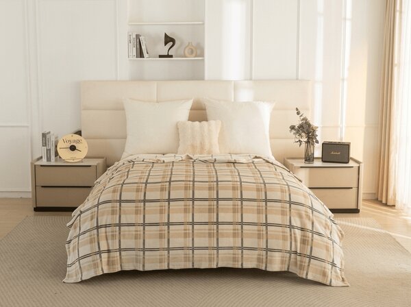 Mikropliš deka PLAID, krem boja Dimenzije: 150 x 200 cm