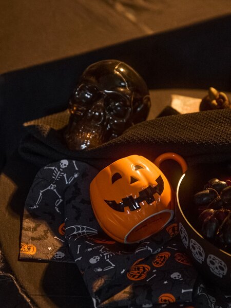 Sinsay - Šalica Halloween