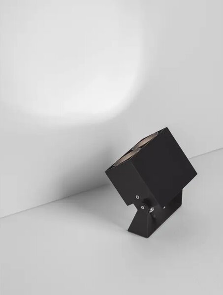 ANDER VANJSKA PODNA LED SVJETILJKA 10Watt 604Lm IP65 CCT 3000-4000-5000K CRNA NL9050702