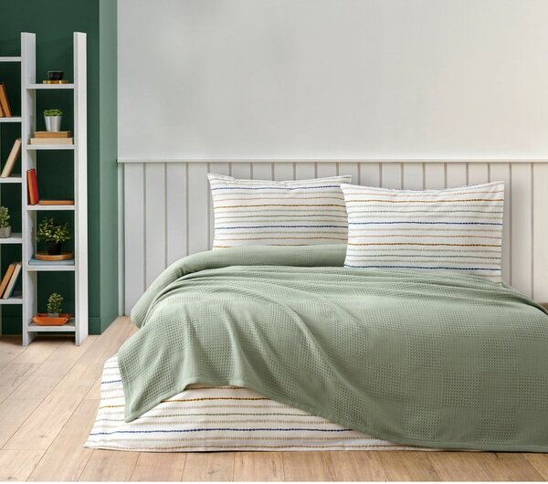 Zeleni pamučan set pokrivača, plahte i jastuka 200x240 cm Karina – Mijolnir
