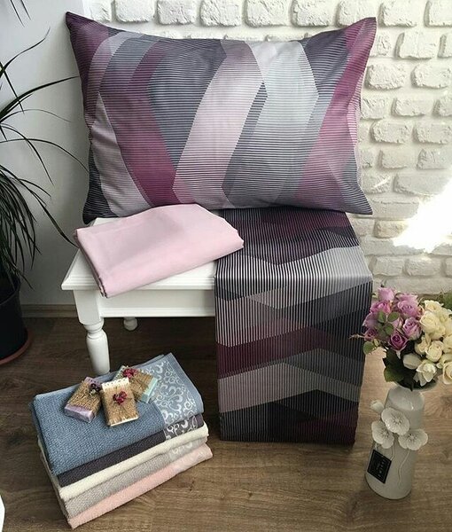 Posteljina s plahtom Helix Purple Saten Family 160x220x2