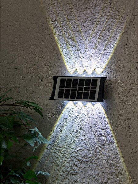 Sinsay - Solarno zidno svjetlo