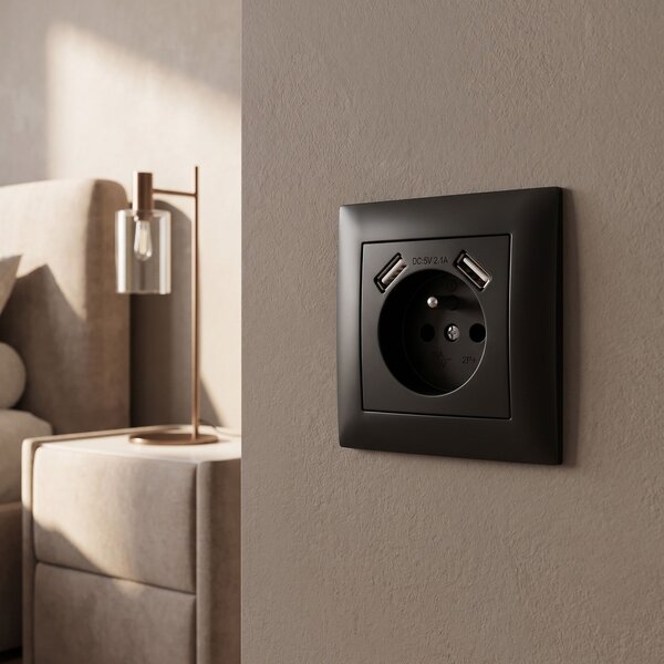 Jednostruka utičnica s uzemljenjem + 2x USB-A OSTE JNH003-G Black