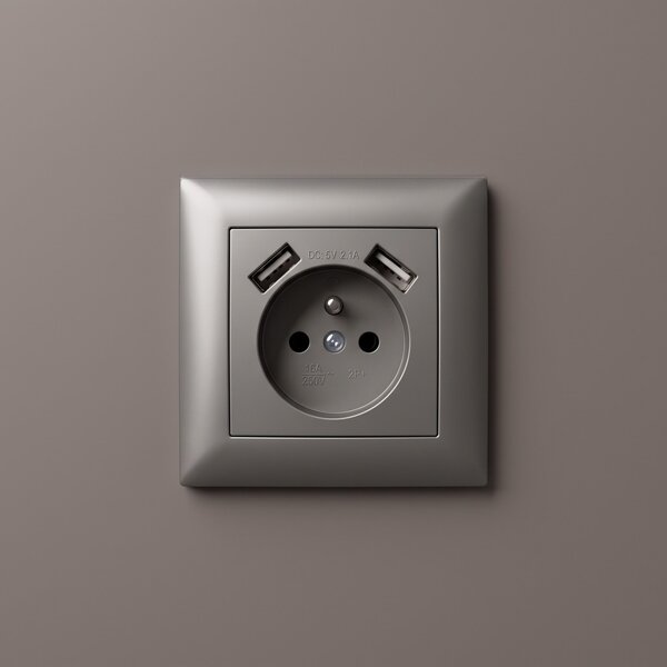 Jednostruka utičnica s uzemljenjem + 2x USB-A OSTE JNH003-G Grey