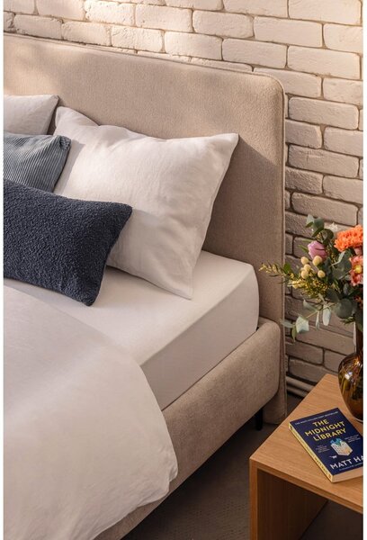 Bež tapecirani bračni krevet s podnicom 160x200 cm Noira Slim – Bonami Selection