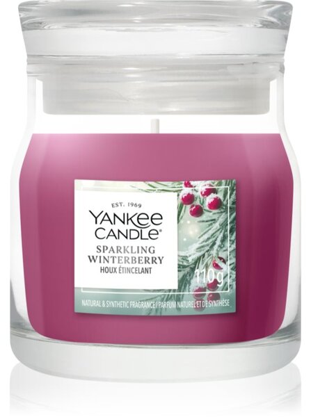 Yankee Candle Sparkling Winterberry mirisna svijeća Signature 110 g