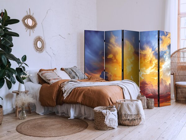 Paravan - Beautiful Sunset - Clouds in Warm Tones