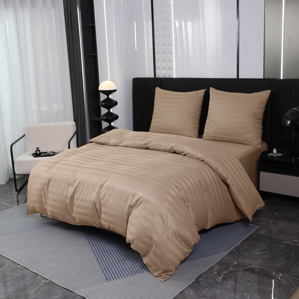 Hotelska posteljina od mikrovlakana JASMINE bež - prugasti 2 cm Dimenzije posteljine: 70 x 90 cm | 140 x 220 cm