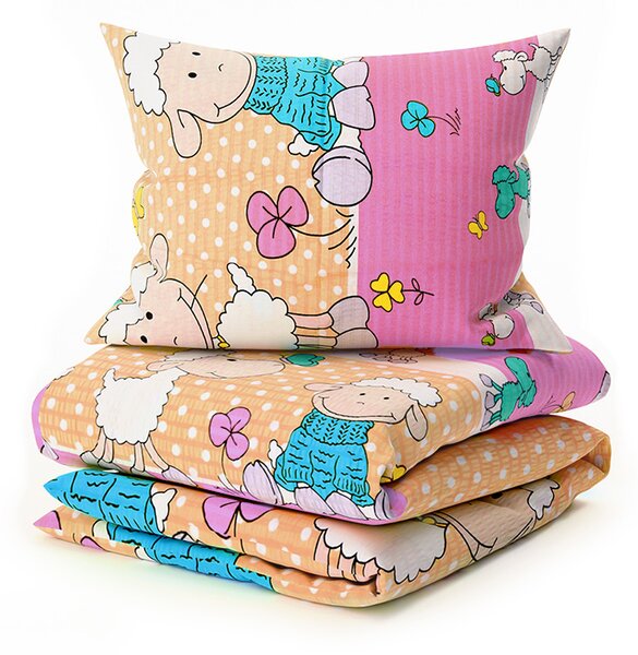 Kreponi posteljni set za krevetić OVEČKY krem Dimenzije posteljine: 45 x 65 cm | 90 x 135 cm