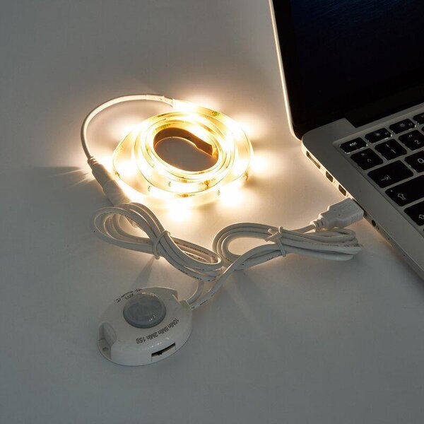 Postavite 120 cm LED traka White 3000K IP44 USB + senzor pokreta