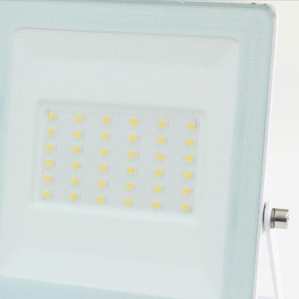 LED 30W Flat Reflector White 4000K IP65