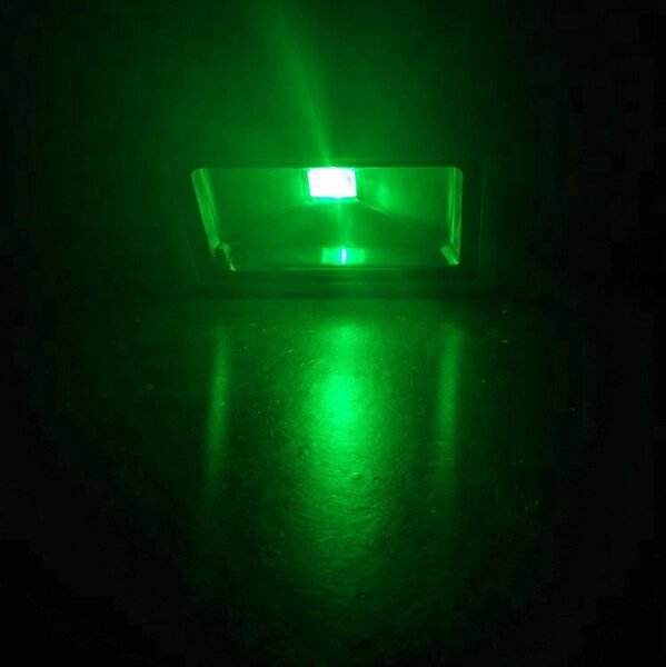 Vanjski LED RGB reflektor + daljinski upravljač 10W IP65