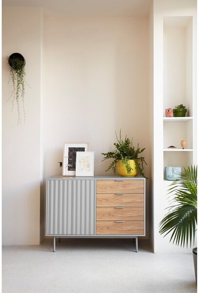 Siva/u prirodnoj boji niska komoda u dekoru hrasta 108x80 cm Sierra – Teulat