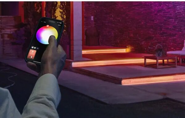 FLUX OUTDOOR PHILIPS HUE pametna LED traka 5M 8721103088970