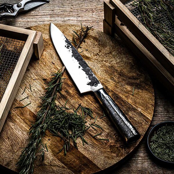 FORGED Intense šefov nož