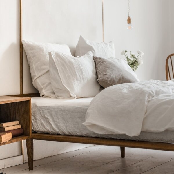 Bijela plahta s gumom od mješavine lana 200x200 cm – Linen Tales