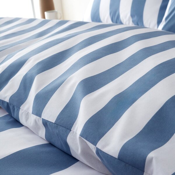 Bijela/plava posteljina za bračni krevet 200x200 cm Cove Stripe – Catherine Lansfield
