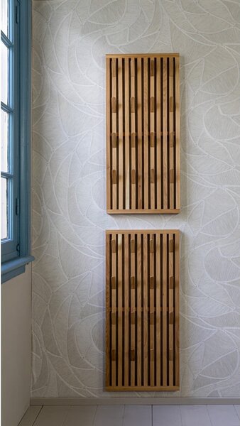 Ploča za vješanje garderobe od punog hrasta u prirodnoj boji 46x100x8 cm Parco – Spinder Design