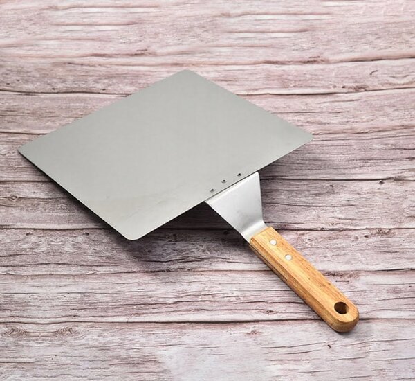 Snažni reket od nehrđajućeg čelika za pizzu 44 cm drveni držač