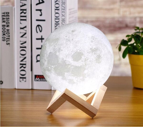 Punjiva LED 3D luna 11cm USB AKCIJA