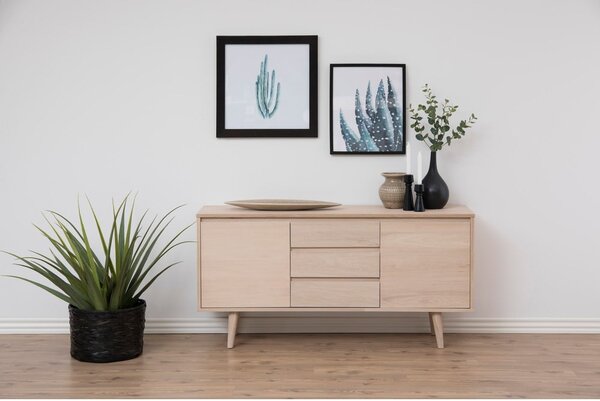 Niska komoda u dekoru hrasta u prirodnoj boji 150x75 cm Nagano – Actona