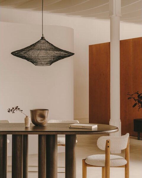Crna viseća svjetiljka ø 87 cm Makai – Kave Home