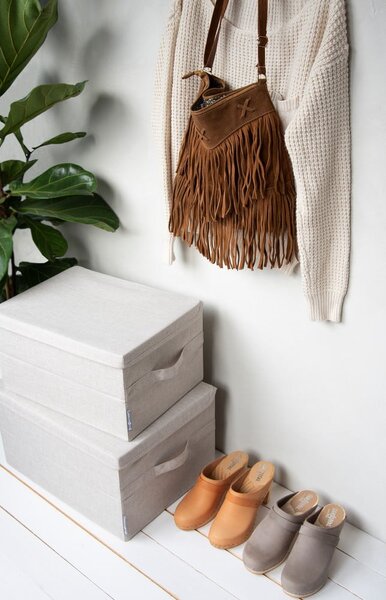 Bež tekstilna kutija za pohranu s poklopcem 40x30x22 cm Soft Storage – Bigso