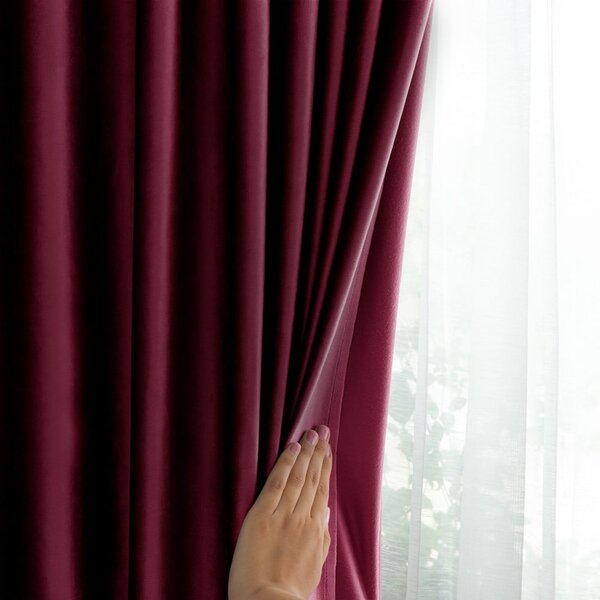 Bordo zavjesa za djelomično zamračenje od samta 140x245 cm Pleat – Restilo
