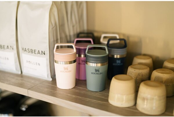 Svijetlo ružičasta termo šalica od nehrđajućeg čelika 350 ml Café-To-Go Rose Quartz – Stanley