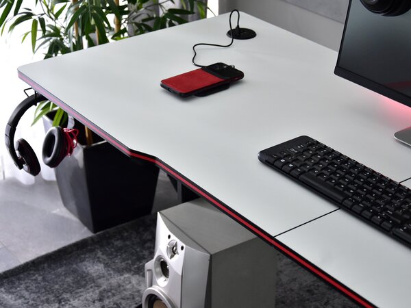 PC stolić Matts 160 (bijela + crna)