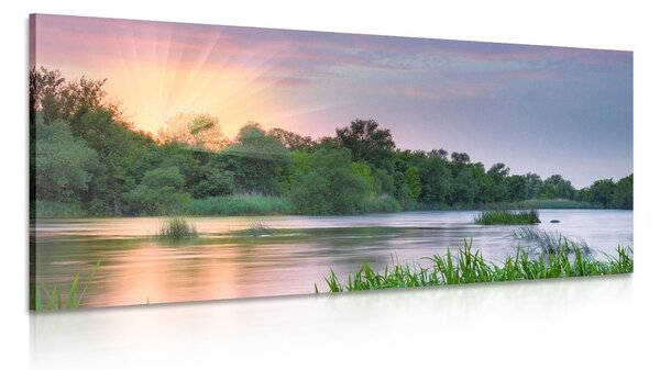 Slika izlazak sunca kraj rijeke