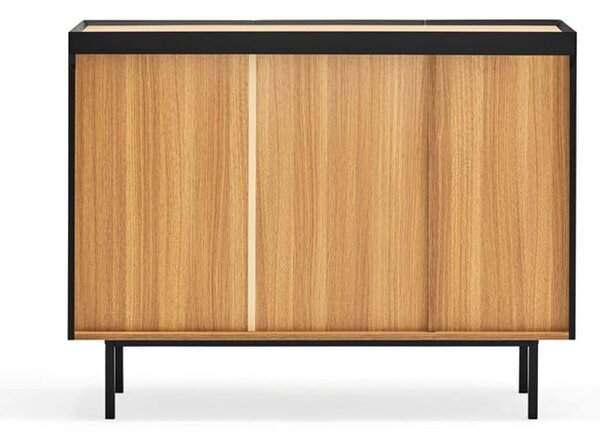 Crna/u prirodnoj boji niska komoda u dekoru hrasta 110x85 cm Arista – Teulat