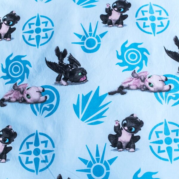 Plava pamučna dječja posteljina za dječji krevetić 100x135 cm How to Train Your Dragon "Babies" – Jerry Fabrics